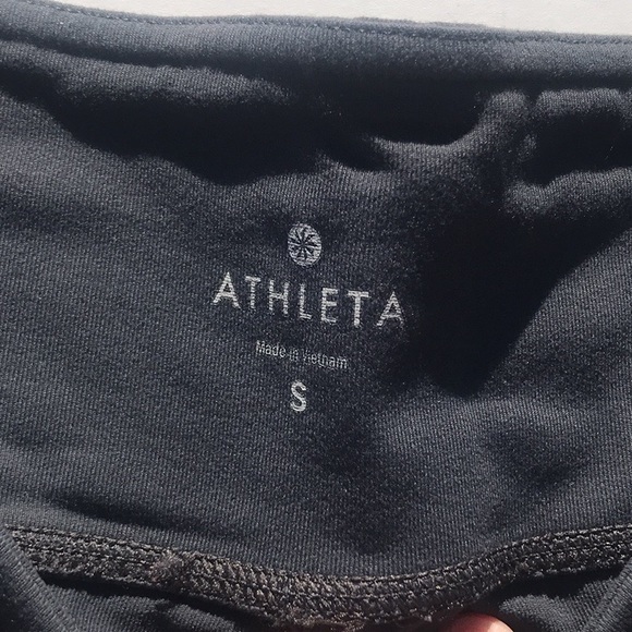 Athleta Chaturanga Gray Capri Crop Leggings in Flint Gray Size Small - Picture 4 of 8